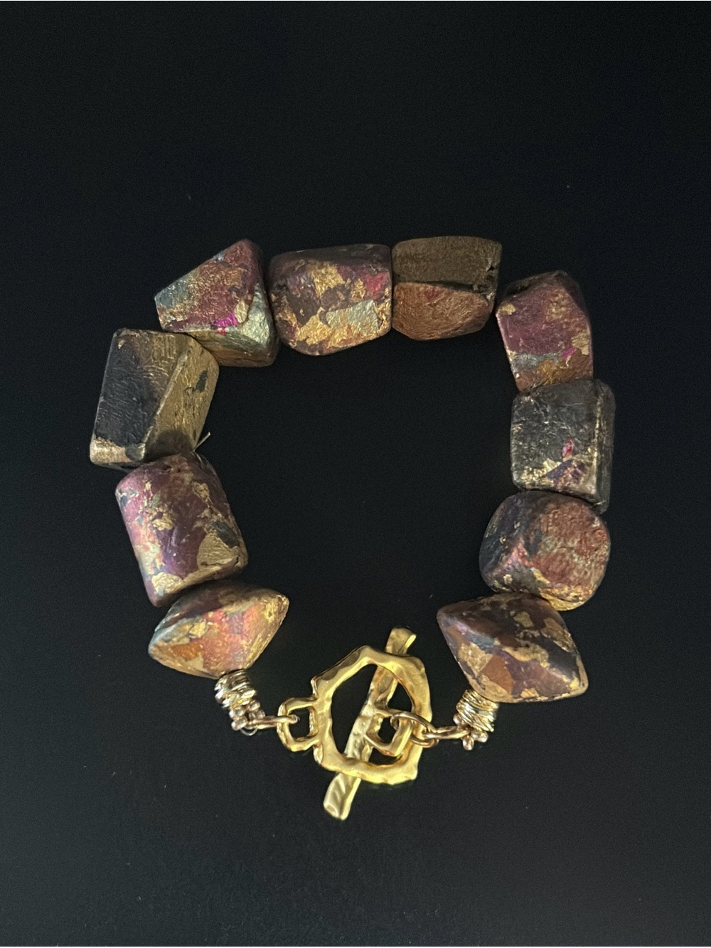 Chunky Multicolor Gold Leafed Bracelet with Gold Toggle